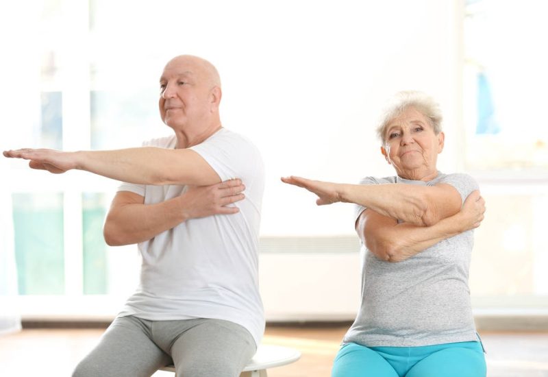 Elderly patients training in rehabilitation center